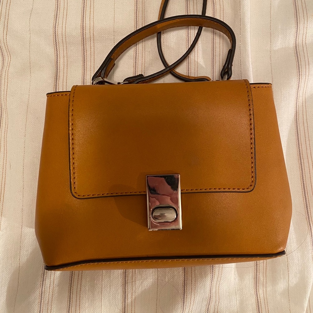 Crossbody bag Mango